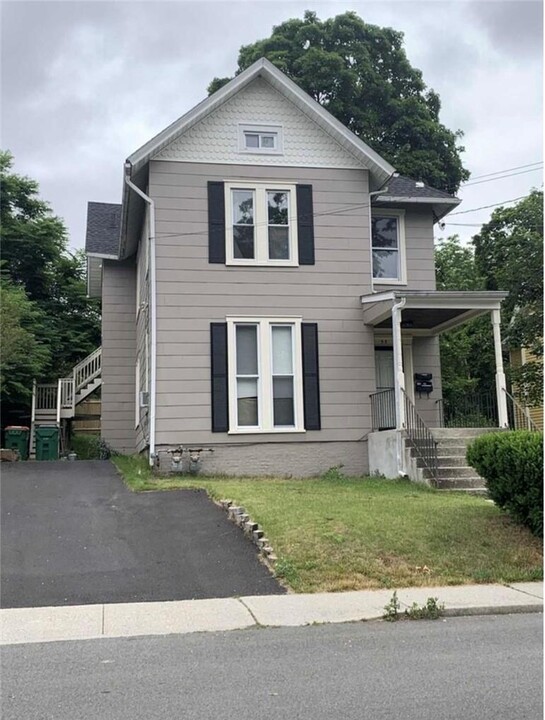 55 Tioronda Ave in Beacon, NY - Building Photo