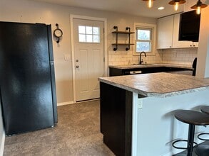 513 S Anderson St in Kennewick, WA - Building Photo - Building Photo