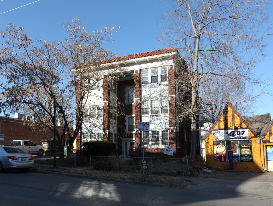 1606 W 39th St in Kansas City, MO - Foto de edificio