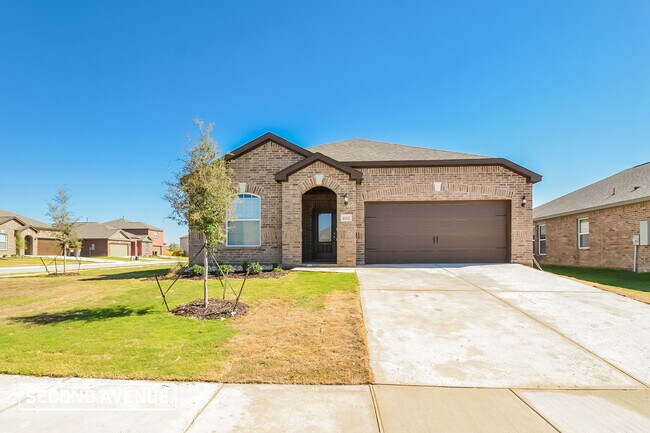 property at 2112 Jeanine Dr
