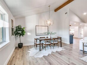 2101 NW 60th St in Oklahoma City, OK - Building Photo - Building Photo