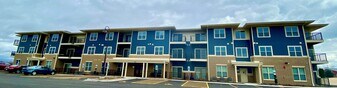 GENESEO COMMONS in Geneseo, IL - Building Photo