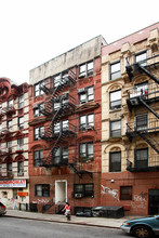 164 Henry St in New York, NY - Building Photo - Building Photo