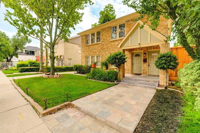 2620 Peckham St in Houston, TX - Building Photo - Building Photo