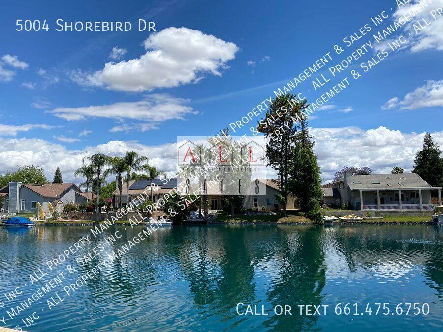 5004 Shorebird Dr in Bakersfield, CA - Foto de edificio