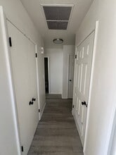 912 Orange St in Baldwin City, KS - Building Photo - Building Photo