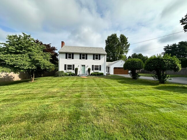 property at 85 Neipsic Rd