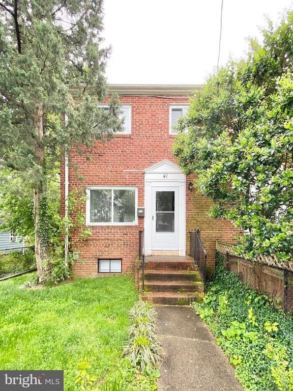 41 E Windsor Ave in Alexandria, VA - Building Photo - Building Photo