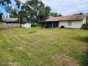 4555 Robert St in Port Saint John, FL - Building Photo - Building Photo