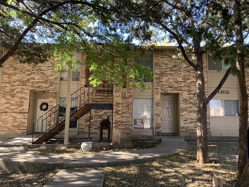 1202 Boulder Run in Harker Heights, TX - Foto de edificio