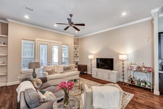 949 W 23rd St in Houston, TX - Building Photo - Building Photo