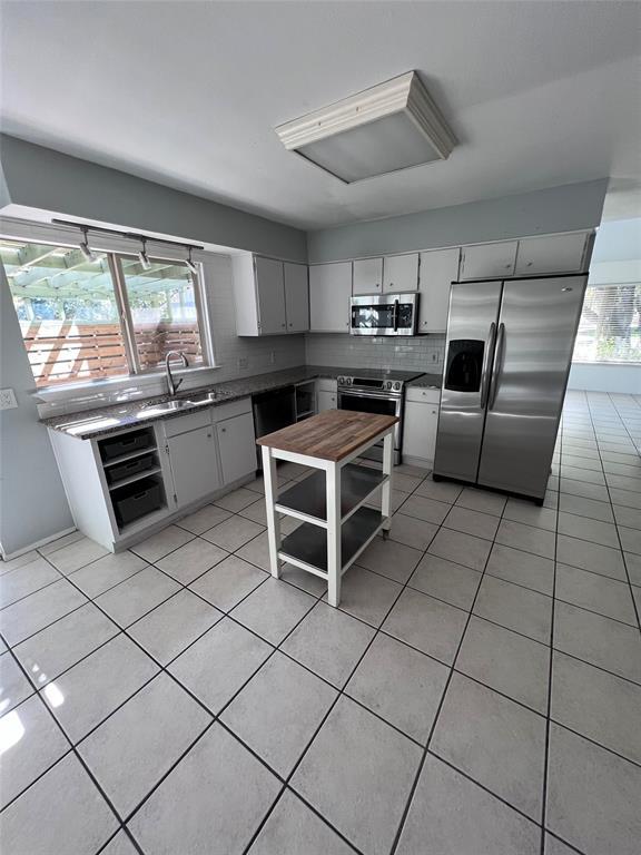 5065 Fort Clark Dr in Austin, TX - Building Photo - Building Photo