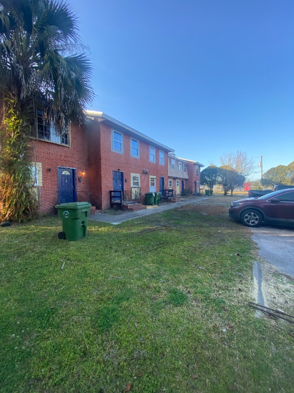 property at 200 S 16th St