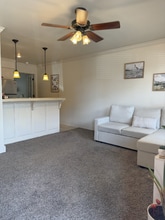 711 W Douglas St in Fayetteville, AR - Foto de edificio - Building Photo