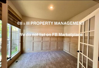 11500 W 166th St in Overland Park, KS - Building Photo - Building Photo