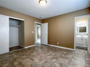 4480 Draga Pl in Las Vegas, NV - Building Photo - Building Photo