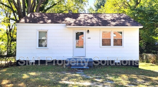 property at 1808 Ryan St