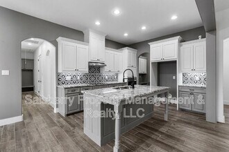 121 Cedar Ln in Roanoke, TX - Building Photo - Building Photo