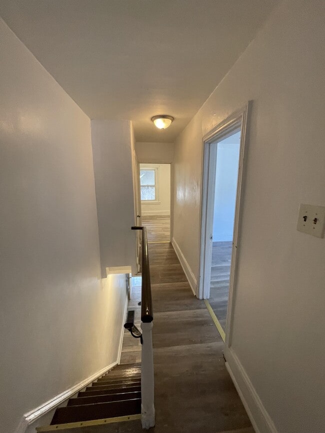 412 N Holly St in Philadelphia, PA - Building Photo - Building Photo