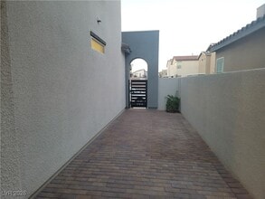 4251 Marble Bluff Ave in Las Vegas, NV - Building Photo - Building Photo