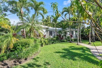 1099 NE 97th St in Miami Shores, FL - Building Photo - Building Photo