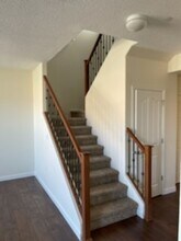 601 Menaul Blvd NE in Albuquerque, NM - Building Photo - Building Photo