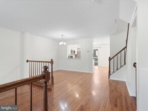 6307 Trevilian Pl in Centreville, VA - Building Photo - Building Photo