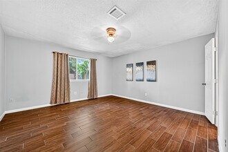 802 Cascade Creek Dr in Katy, TX - Building Photo - Building Photo