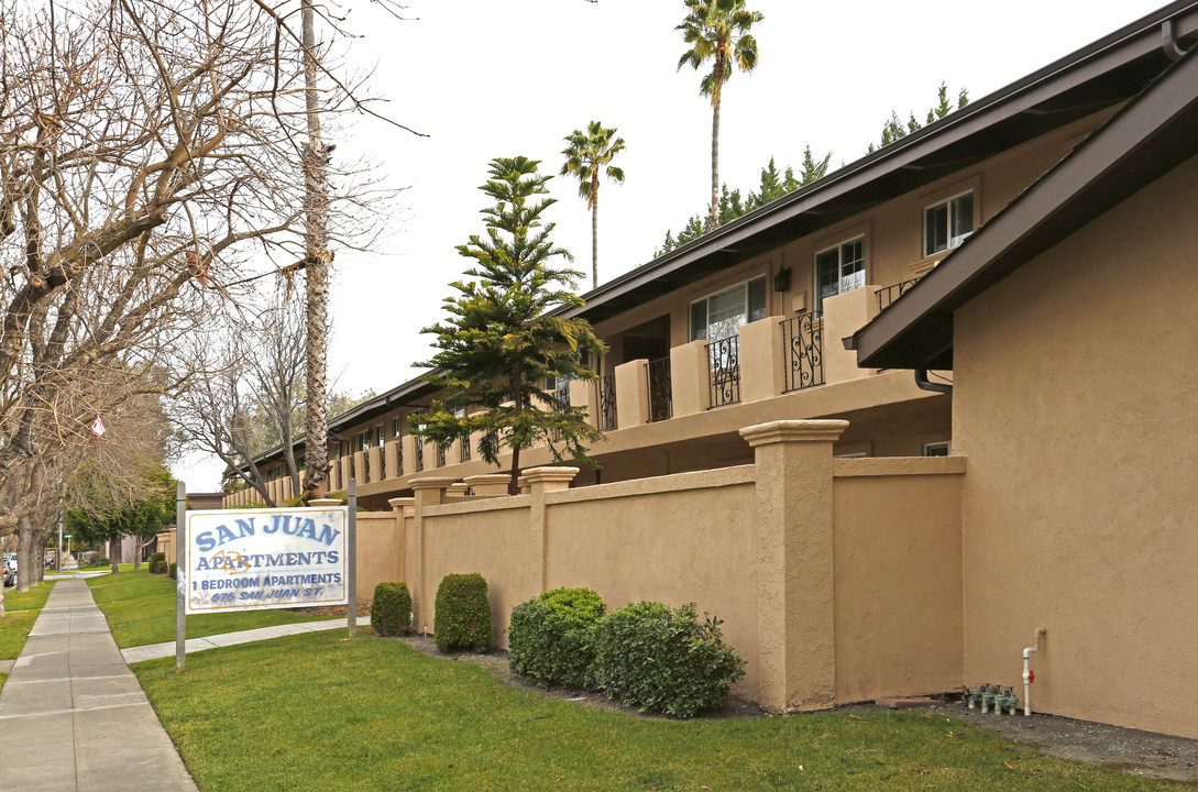 San Juan Apartments in Sunnyvale, CA - Building Photo