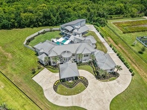 4043 Maranatha Dr in Sugar Land, TX - Building Photo - Building Photo