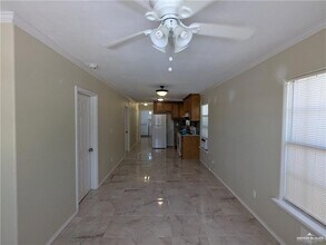 209 N Kansas Ave in Weslaco, TX - Building Photo - Building Photo