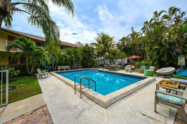 property at 1250 Miami Rd