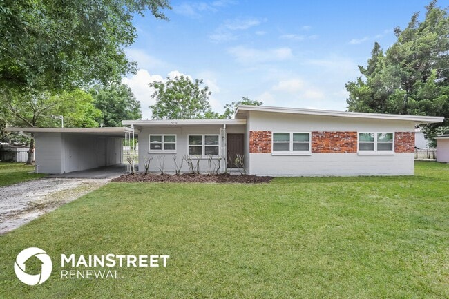 property at 5730 Oleander Dr