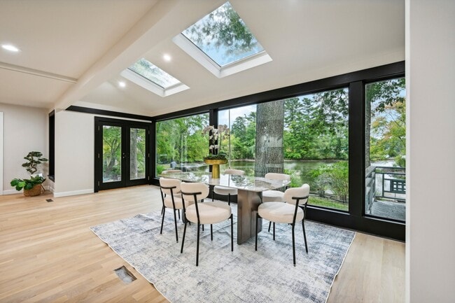 property at 10 Oakridge Ave