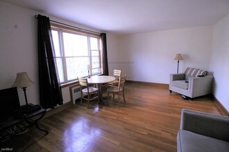 84 Strathmore Rd-Unit -APT# 5-OJ in Boston, MA - Foto de edificio - Building Photo