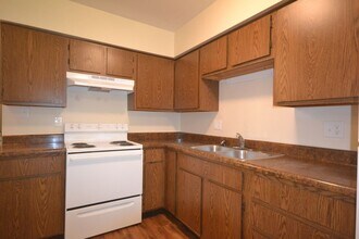 205 W Summerfield Ave in Leeton, MO - Building Photo - Building Photo