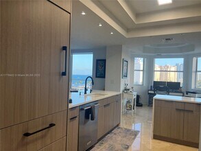 1395 S Ocean Blvd, Unit 7A in Pompano Beach, FL - Building Photo - Building Photo