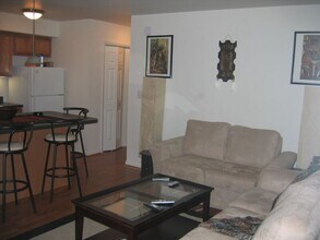 1800-D132 Jefferson Park Ave in Charlottesville, VA - Building Photo - Building Photo