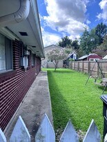 3022 Wilshire Dr in Baton Rouge, LA - Building Photo