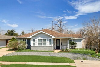 1444 W 43rd St in Houston, TX - Building Photo - Building Photo