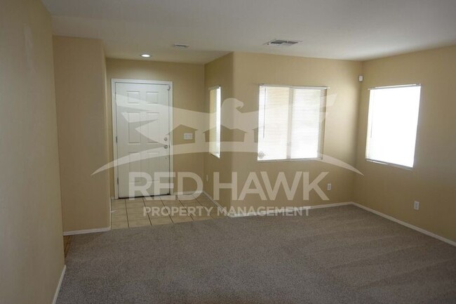 10562 N 116th Ln in Youngtown, AZ - Building Photo - Building Photo