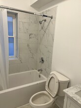 1516 N Lotus Ave in Chicago, IL - Building Photo - Building Photo