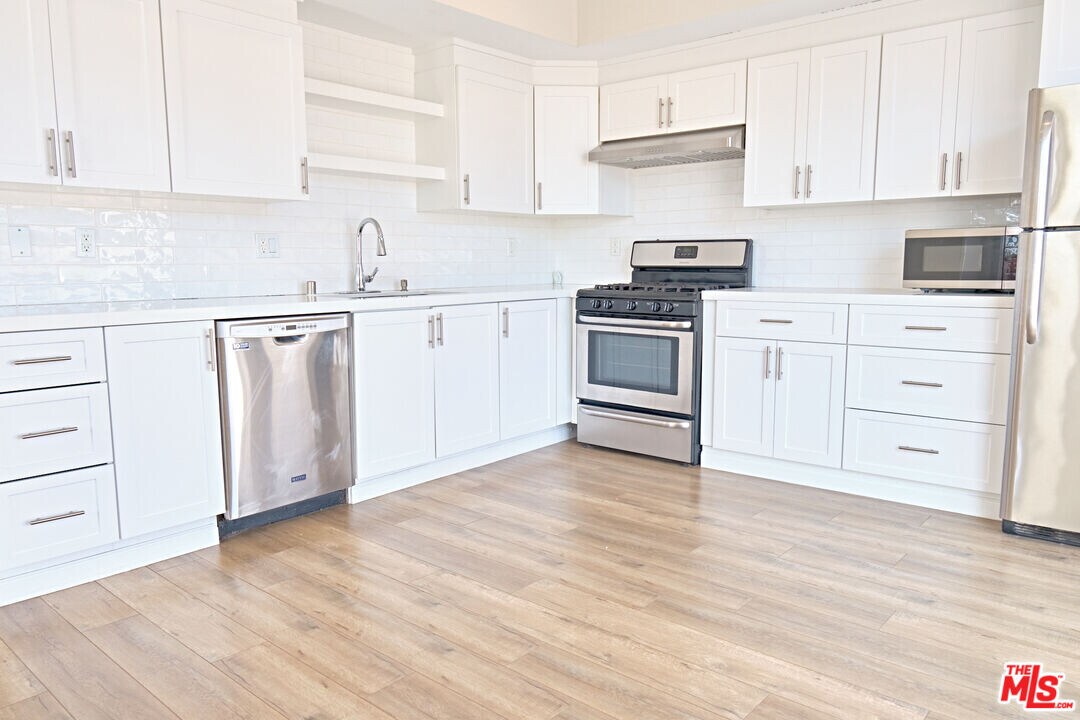 842 11th St in Santa Monica, CA - Building Photo