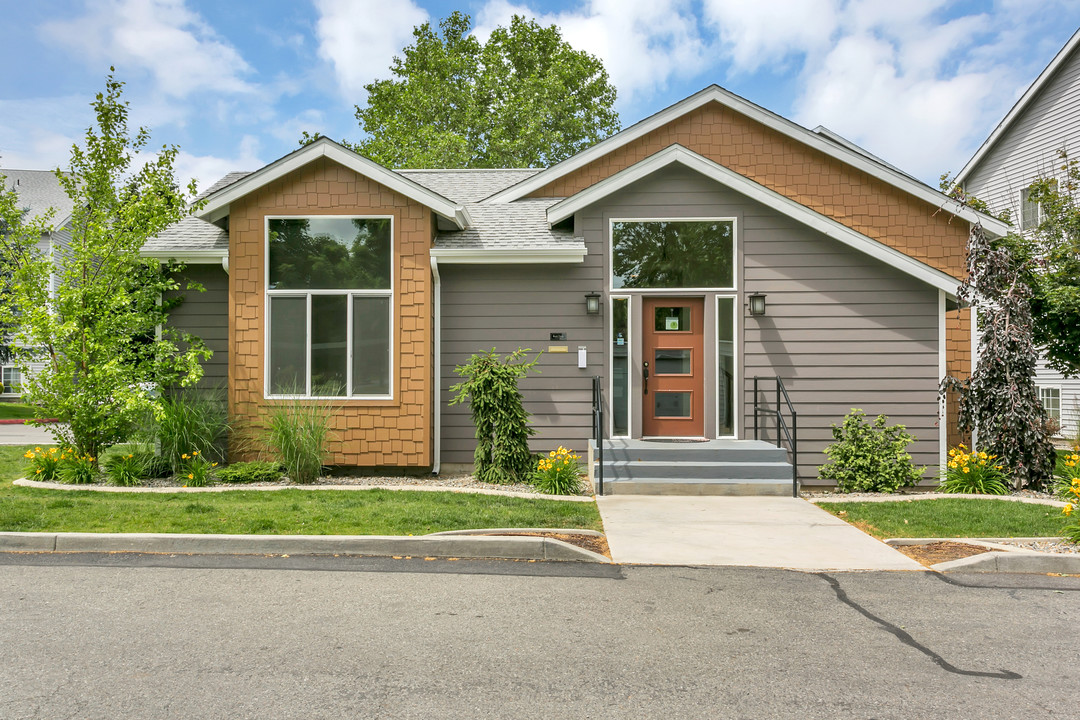 Willowbrook Apartments in Spokane Valley, WA - Building Photo