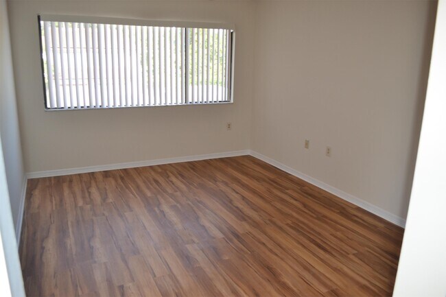 5061 Ernst Ct in Orlando, FL - Building Photo - Building Photo