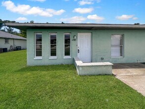17582 Cypress Point Rd in Ft. Myers, FL - Building Photo - Building Photo