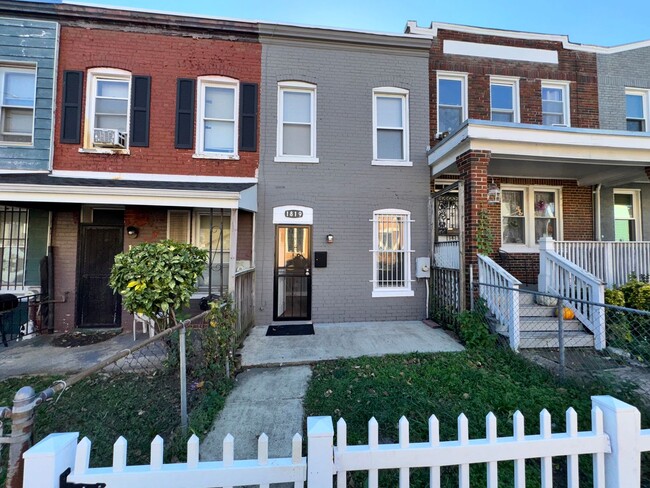 property at 1819 Gales St NE