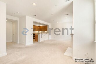 400 Live Oak Way in Belmont, CA - Building Photo - Building Photo