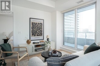 225-8225 Sumach St in Toronto, ON - Building Photo - Building Photo