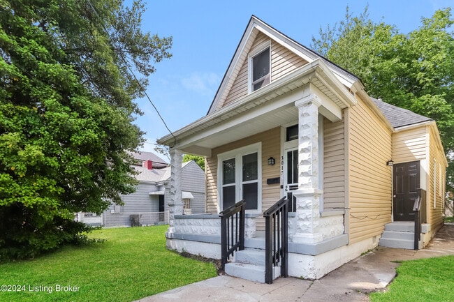 3017 Greenwood Ave in Louisville, KY - Building Photo - Building Photo